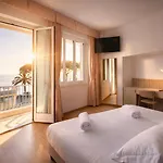 Отель Lvg Hotel Collection - Majestic 4*