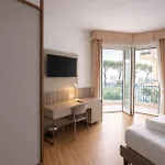 Отель Lvg Hotel Collection - Majestic