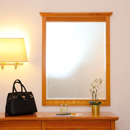 Lvg Collection - Majestic ホテル アラッシオ