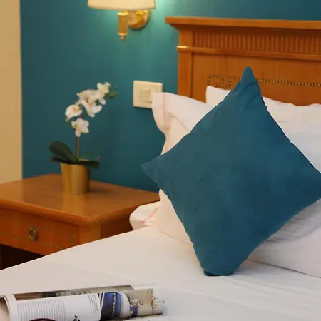 ホテル Lvg Collection - Majestic アラッシオ