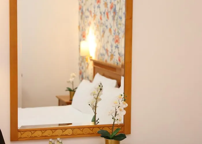 酒店 Lvg Collection - Majestic 4*