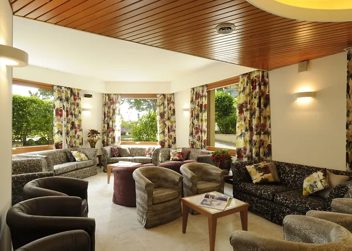 Lvg Collection - Majestic 酒店 4*