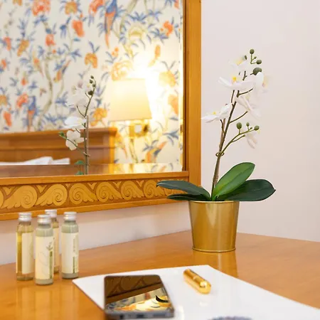 Hotel Lvg Collection - Majestic Alassio