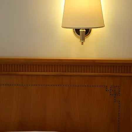 Lvg Collection - Majestic Hotel 4*