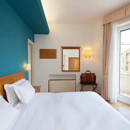 Majestic By Lvg Collection Hotell 4*