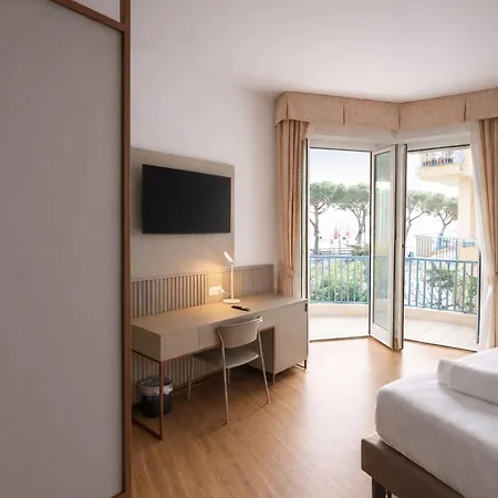 Hotel Lvg Collection - Majestic