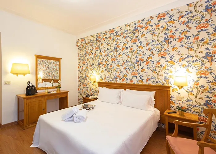 Lvg Hotel Collection - Majestic Отель Алассио