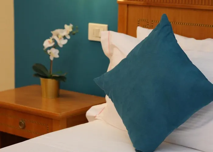 Otel Lvg Collection - Majestic Alassio