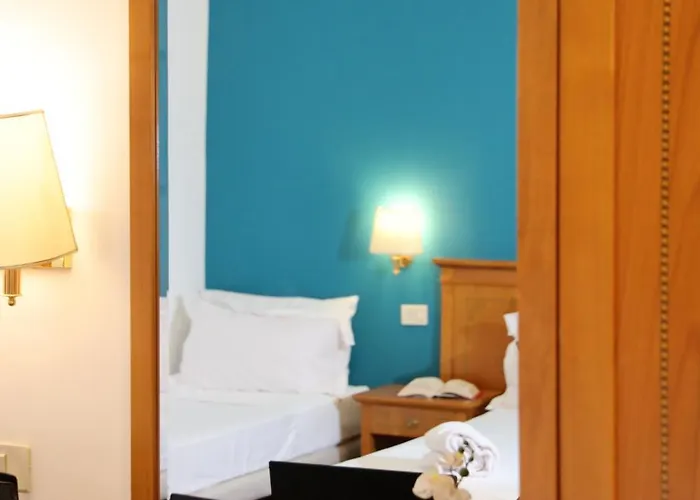 Lvg Hotel Collection - Majestic Отель Алассио