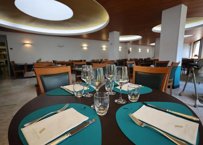 Lvg Hotel Collection - Majestic Отель Алассио